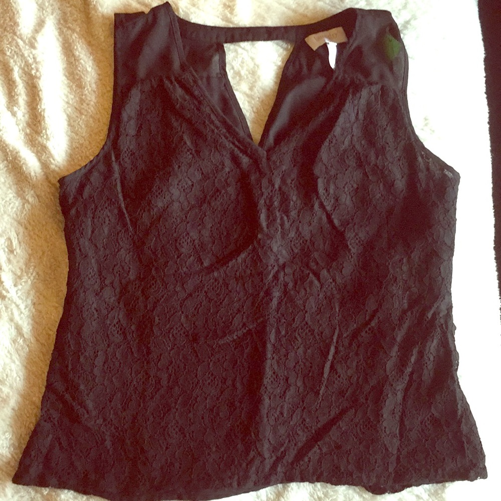 Black lace Laundry by Shelli Segal V-neck blouse